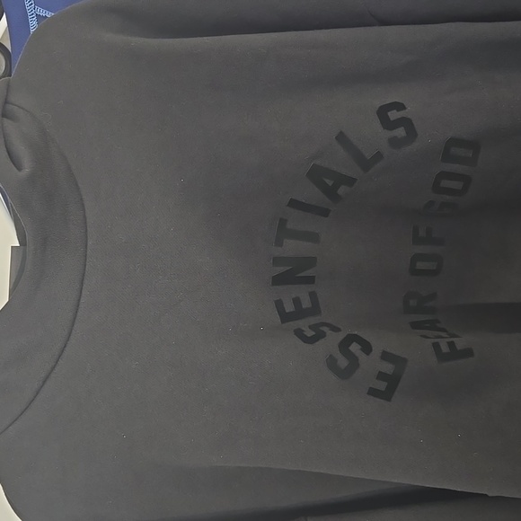 FEAR OF GOD ESSENTIALS SCOOP HOODIE SIZE L - Picture 1 of 3